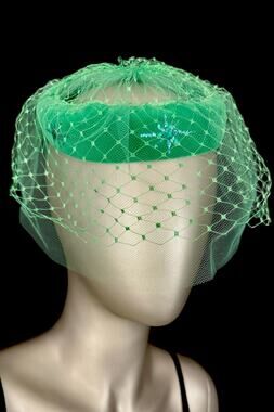1950s Emerald Green Hat with Birdcage Veil